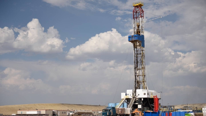 Three Crown Petroleum заявляет о высоком дебите скважины в Вайоминге