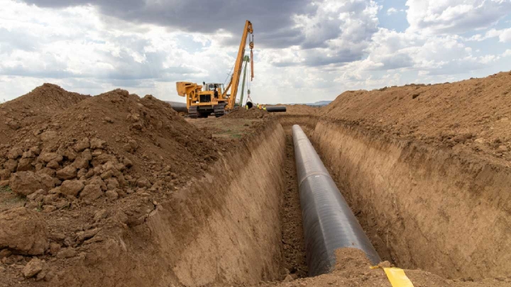 Канада и Альберта: амбициозный план по развитию энергетики и экспорта