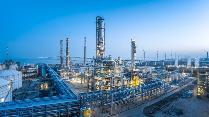 Azule Energy запустила пионерный завод по переработке газа в Анголе