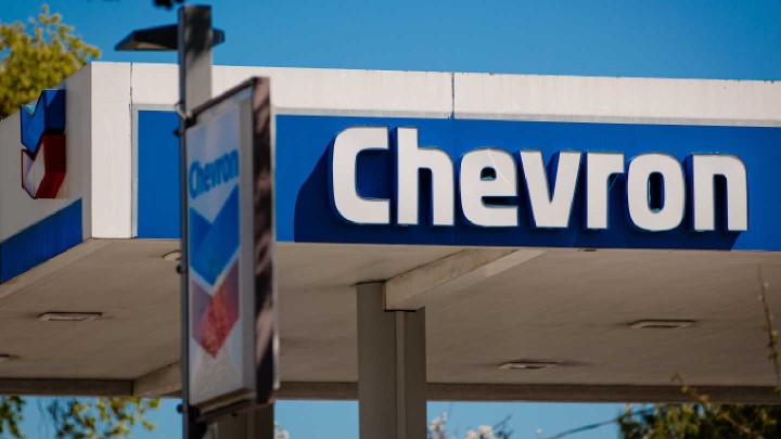 Chevron расширяет участие в нефтегазовой отрасли Нигерии, готовясь к лицензионному раунду 2025 года